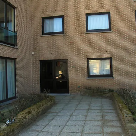 Cormoran Apartment